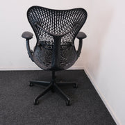 Herman Miller Mirra - Type 1 - Bureaustoel - Antraciet - R&M Kantoor- en Designmeubilair