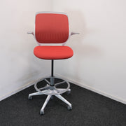 Steelcase Cobi Chair - Baliestoel - Rood/Wit - ZGAN
