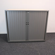 Gispen Meta Roldeurkast - Grijs/Ahorn - 120x47x100cm (BXDXH) - Geen sleutel - RD72