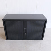 Roldeurkast - Zwart - 120x45x74cm (BXDXH) - Voorzien van Sleutels - RD93