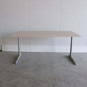 Ahrend 500 knop instelbaar bureau - 180x90cm - H63-86cm - Licht eiken blad -  BR64