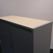 Gispen roldeurkast - 120x47x130cm (BxDxH) - Grijs - Geen sleutel - RD126