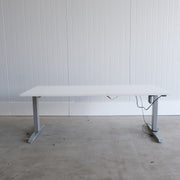 Elektrisch zit-sta bureau - 180x80cm - H64-125cm - Grijs onderstel - Wit blad - BR78