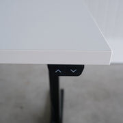 Showroommodel - Elektrisch zit-sta bureau - 140x80cm - H73-126cm - Zwart onderstel - Wit blad - BR80