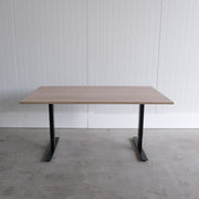Restpartij - Vergadertafel - 160x100cm - Midden eiken blad - Zwart onderstel - Inbus instelbaar