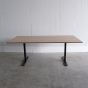 Restpartij - Vergadertafel - 200x100cm - Havanna blad - Zwart onderstel - Inbus instelbaar