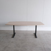 Restpartij - Vergadertafel - Tonvormig blad 200x100/75cm -  Eiken blad - Zwart onderstel
