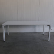 Slinger zit-zit bureau - 180x80cm - H67-95cm - Wit onderstel - Wit blad - BR91