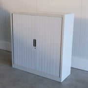 Roldeurkast - Creme - 120x42x123cm (BxDxH) - Geen sleutel aanwezig - RD140