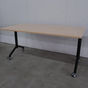Verrijdbare klaptafel - 160x80cm - Ahorn blad - Zwart onderstel - BR104