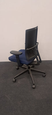 Kohl Air-Seat - Bureaustoel - Blauw gestoffeerd - Zwart onderstel