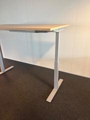 Zit-sta slinger verstelbaar bureau - 160x80cm - H70-118cm - Licht eiken blad - Aluminium onderstel - BR111