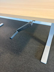 Zit-sta slinger verstelbaar bureau - 160x80cm - H70-118cm - Licht eiken blad - Aluminium onderstel - BR111