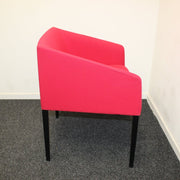 Arper - Design stoel - Rode stof - R&M Kantoor- en Designmeubilair