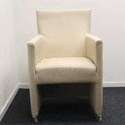 Bert Plantagie - Fauteuil - Beige leer - Verrijdbaar - R&M Kantoor- en Designmeubilair