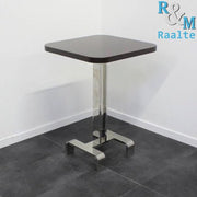 Bistro - Tafel - Hout vierkant - R&M Kantoor- en Designmeubilair