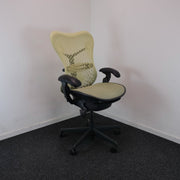 Herman Miller Mirra type 1 - Bureaustoel - Groen - R&M Kantoor- en Designmeubilair