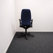 Kinnarps 9000 - Bureaustoel - Donkerblauw - R&M Kantoor- en Designmeubilair