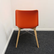 Laurel Chair - Shell on a Beach - Design stoel - Oranje - R&M Kantoor- en Designmeubilair