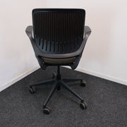 Steelcase Cobi Chair - Vergaderstoel - Bruin/Rood - ZGAN - R&M Kantoor- en Designmeubilair